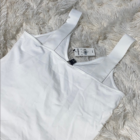 Express Tank Top - Picture 5 of 5